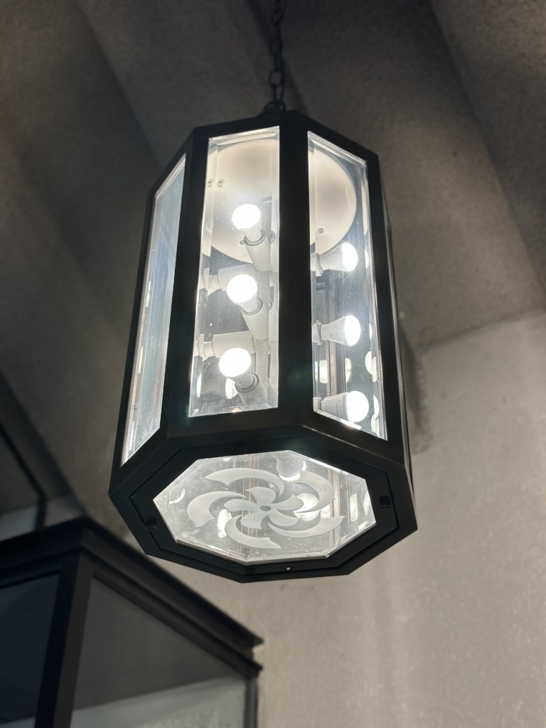 千里阪急ホテル 照明